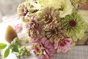 �t�����[�E�u���C�_���u�[�P�E�A�����W�����g���b�X���E�E�F�f�B���O�E��ꑕ�� �E�~���t���[���E�t�����[�f�U�C��